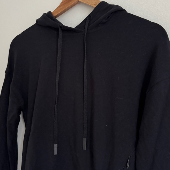 Lululemon Tech Lux Pullover Size 4 Black Hoodie Sweatshirt Wonen’s Small - Picture 3 of 8